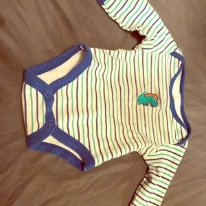 0-3 month long sleeve onsie